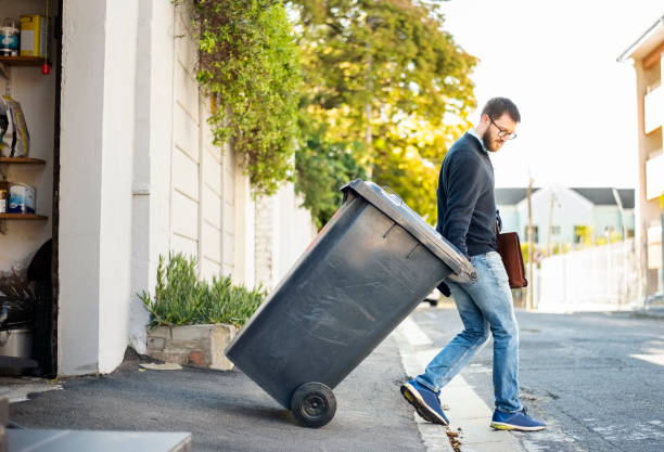 Best Retail Junk Removal  in Cloquet, MN